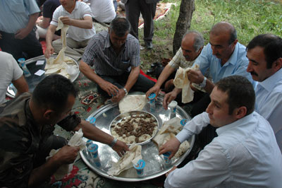 HACILAR MAHALLESİ CAMİİ TEMEL ATMA TÖRENİ galerisi resim 10