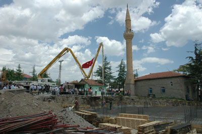 HACILAR MAHALLESİ CAMİİ TEMEL ATMA TÖRENİ galerisi resim 2