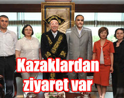 Kazakistanlılardan ziyaret