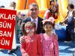 ÇOCUKLAR GÜLSÜN 23 NİSAN SÜRSÜN