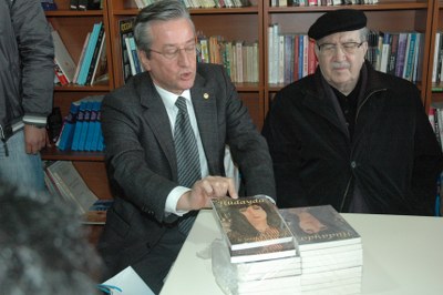 Gölbirder Kitabım Kültür Cafe galerisi resim 7