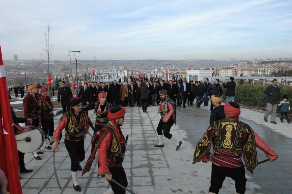 ALPASLAN TÜRKEŞ PARKI AÇILDI galerisi resim 14