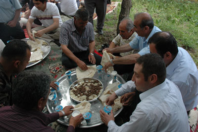 HACILAR MAHALLESİ CAMİİ TEMEL ATMA TÖRENİ galerisi resim 11