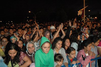 VI. Gölbaşı Göller Andezit ve Sevgi Çiçeği Festivali 2.gün galerisi resim 6