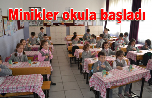 Minikler okula başladı