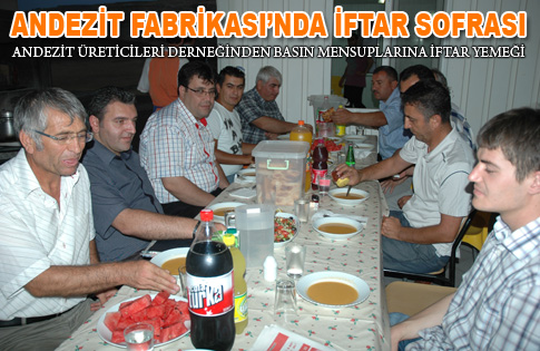 BAYRAM DURSUN BASINA İFTAR YEMEĞİ VERDİ