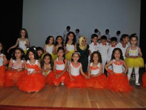 ÇOCUK KULÜPLERİ’NDE MEZUNİYET SEVİNCİ…
